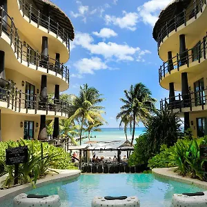 El Taj Oceanfront And Beachside Hotel